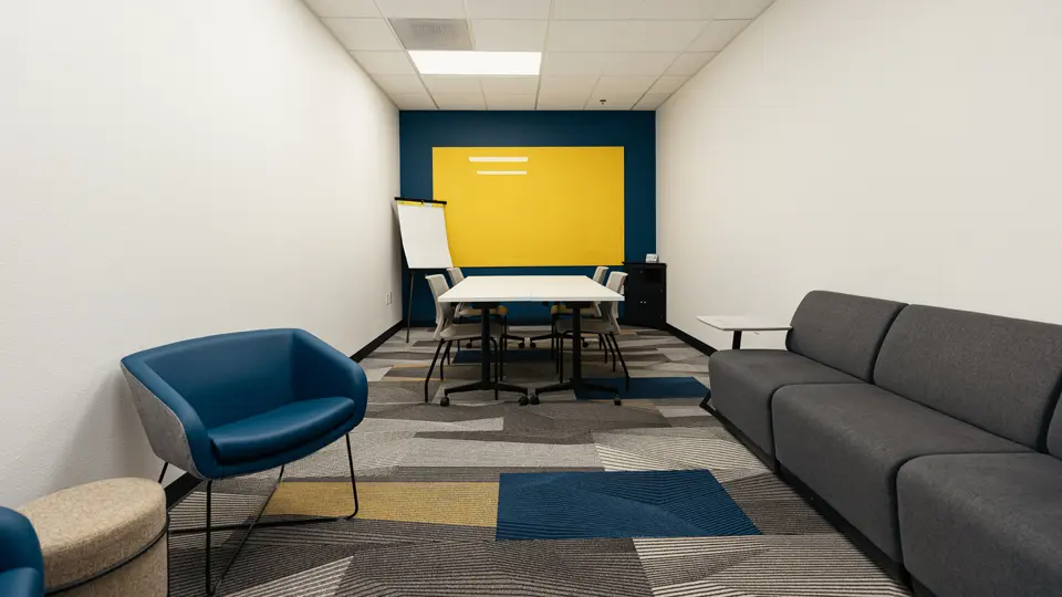 Collaboration Room - Rooms for Rent